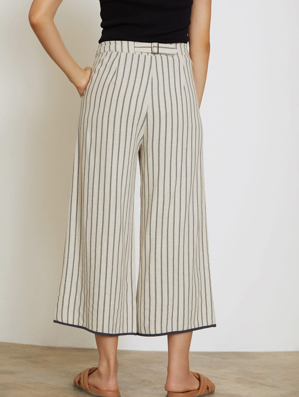 Pantalón Rayas y Contraste