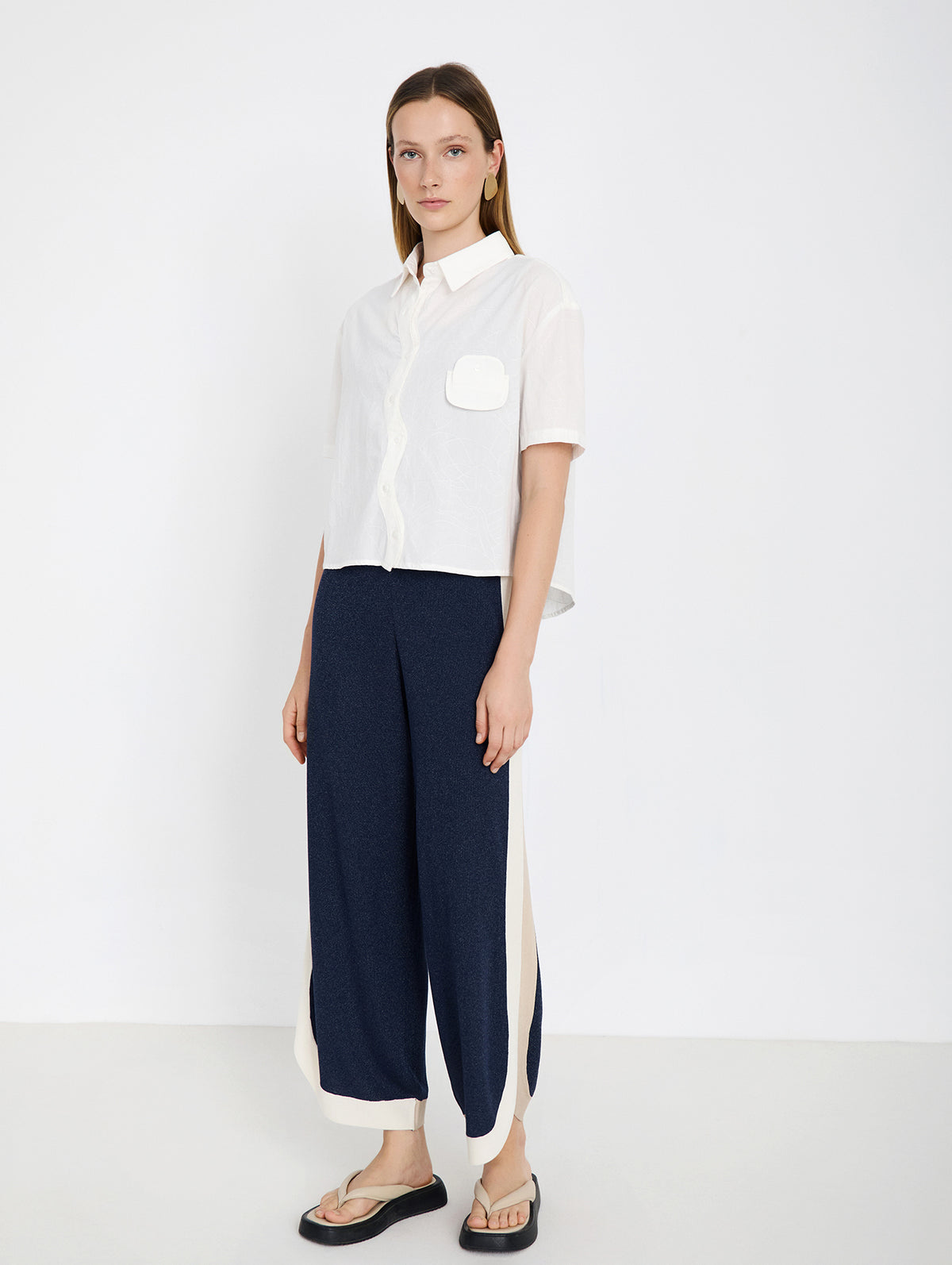 Pantalón Cropped de Punto Fino Metalizado