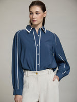 CAMISA CON VIVOS A CONTRASTE