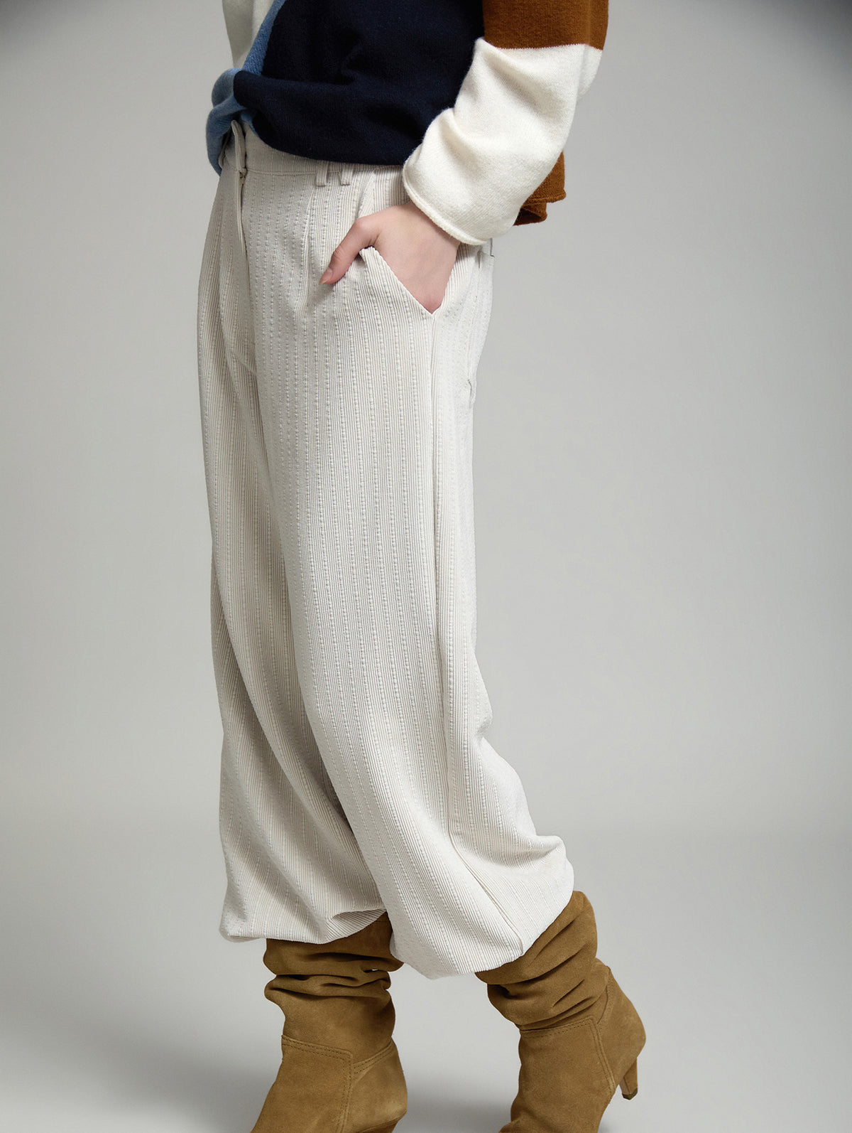 PANTALON RECTO DE PANA CRUDO