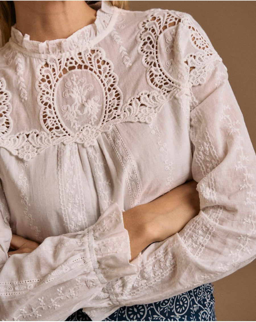 Blusa Bordados Oli Blanca