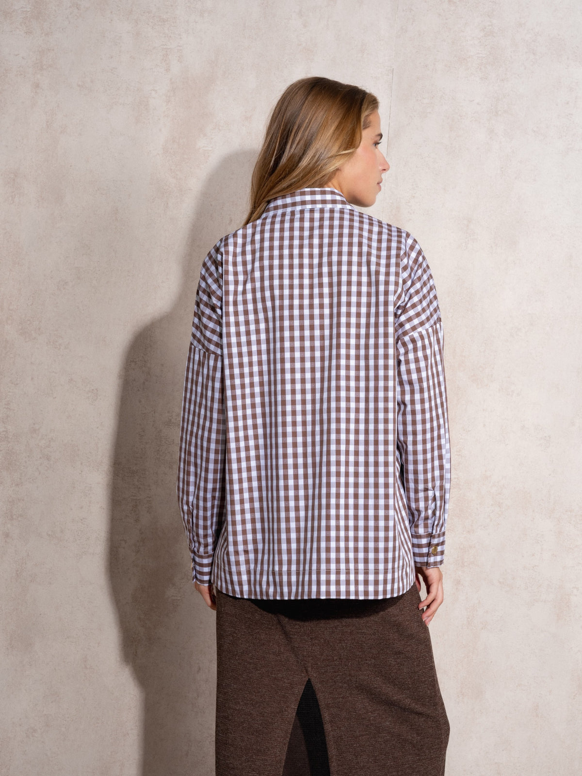 Blusa Oversize Botones Dorados