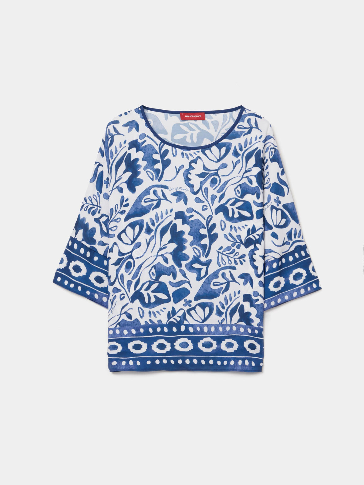 Blusa Floral con Manga 3/4 y Cenefa Geométrica