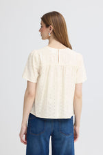 Blusa Romántica con Manga Corta