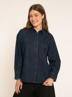 CAMISA DENIM CON BORDADO CORAZON