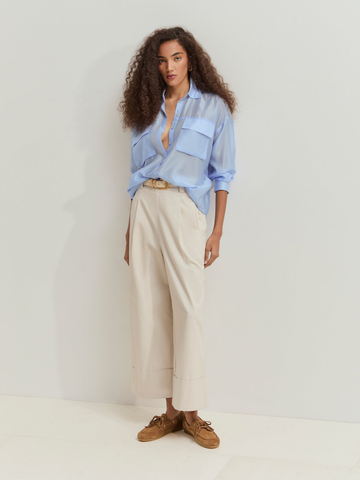 Camisa Fluida con Lyocell con Cuello Pico