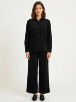 PANTALON MICROPANA DE PIERNA ANCHA