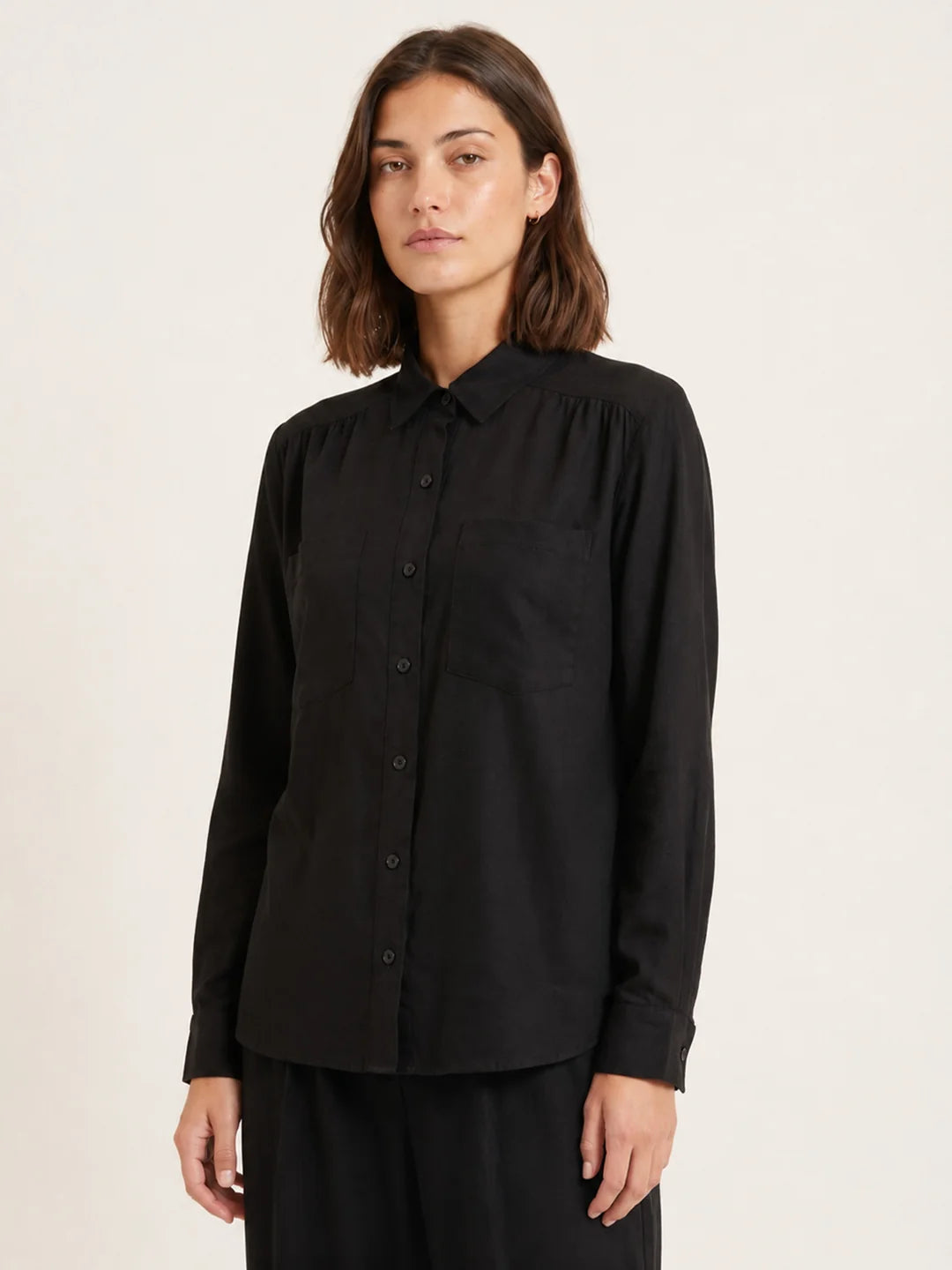PANTALON MICROPANA DE PIERNA ANCHA