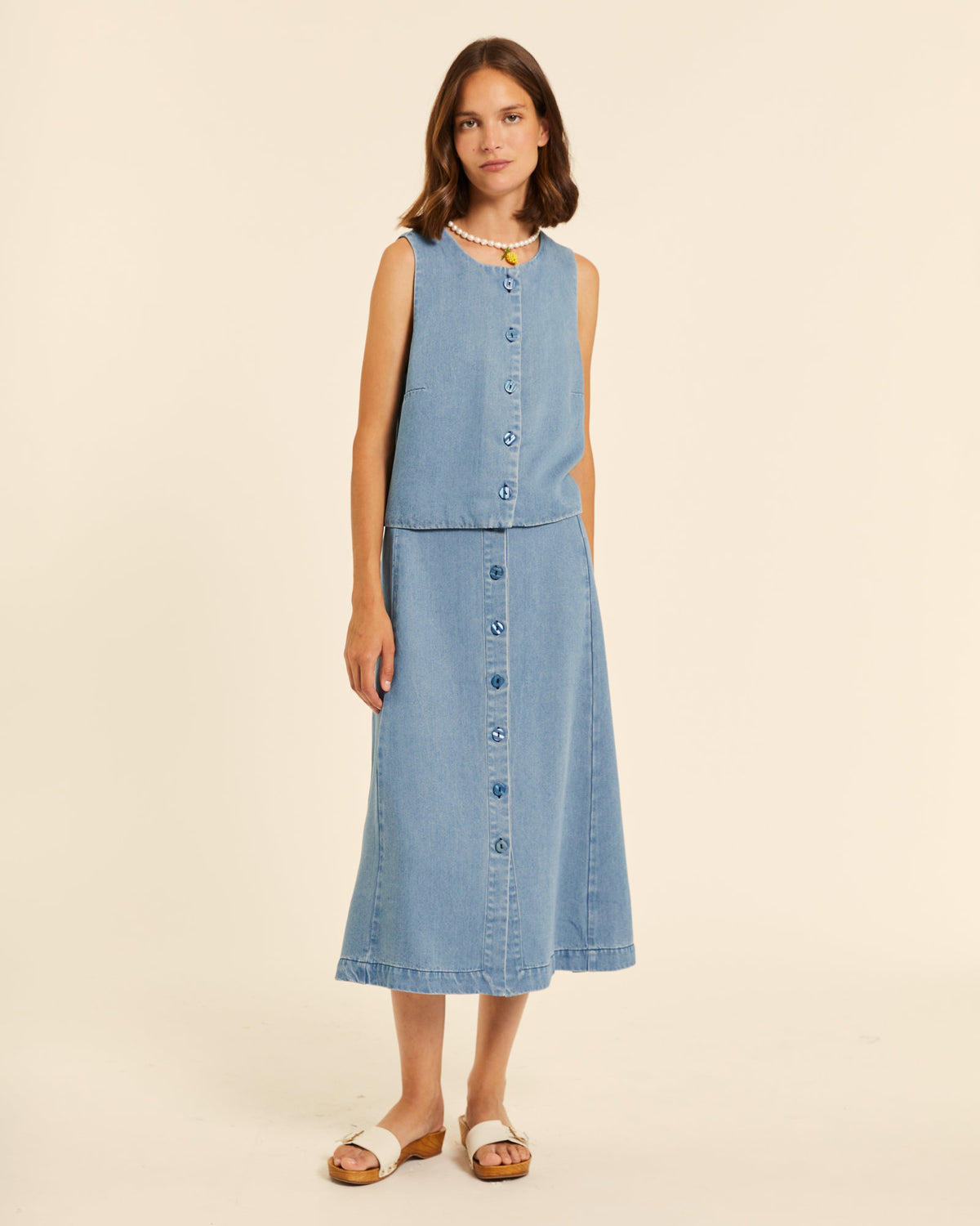 Chaleco Denim Cierre Botones