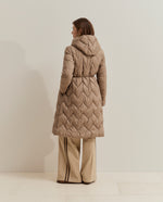 PARKA ACOLCHADA CON CINTURON