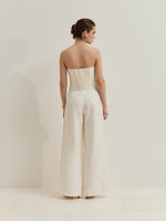 Pantalón Ancho con Detalle Trenzado