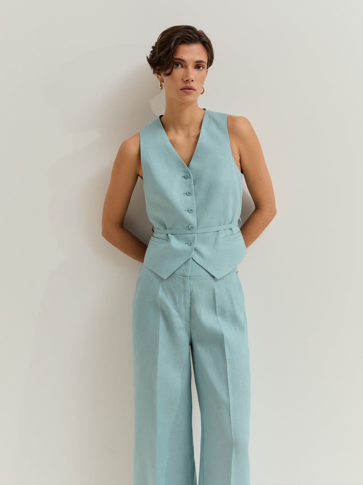 Pantalón Clásico de Lino y Corte Ancho Azul Celeste