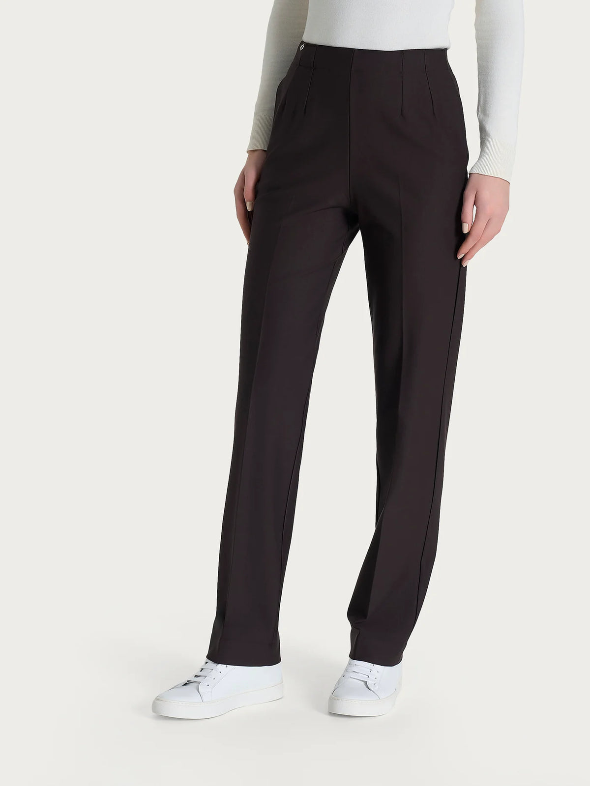 Pantalón Recto con Bolsillos