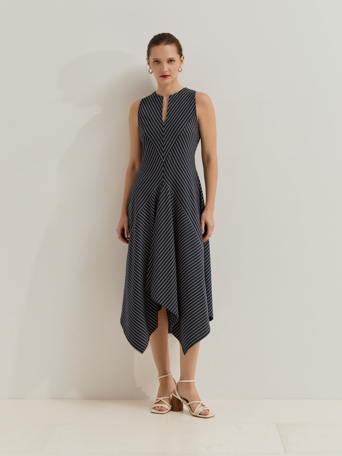 Vestido Midi Circular de Algodón con Rayas Geométricas