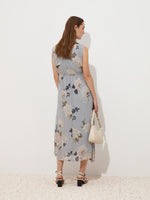 Vestido Flores Midi con Ajuste en la Cintura