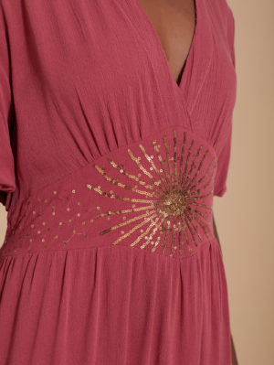 Vestido Largo con Fajín de Lentejuelas