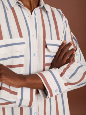 Camisa Oversize de Rayas Celeste y Naranjas