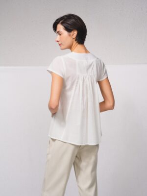 Blusa Escote Pico